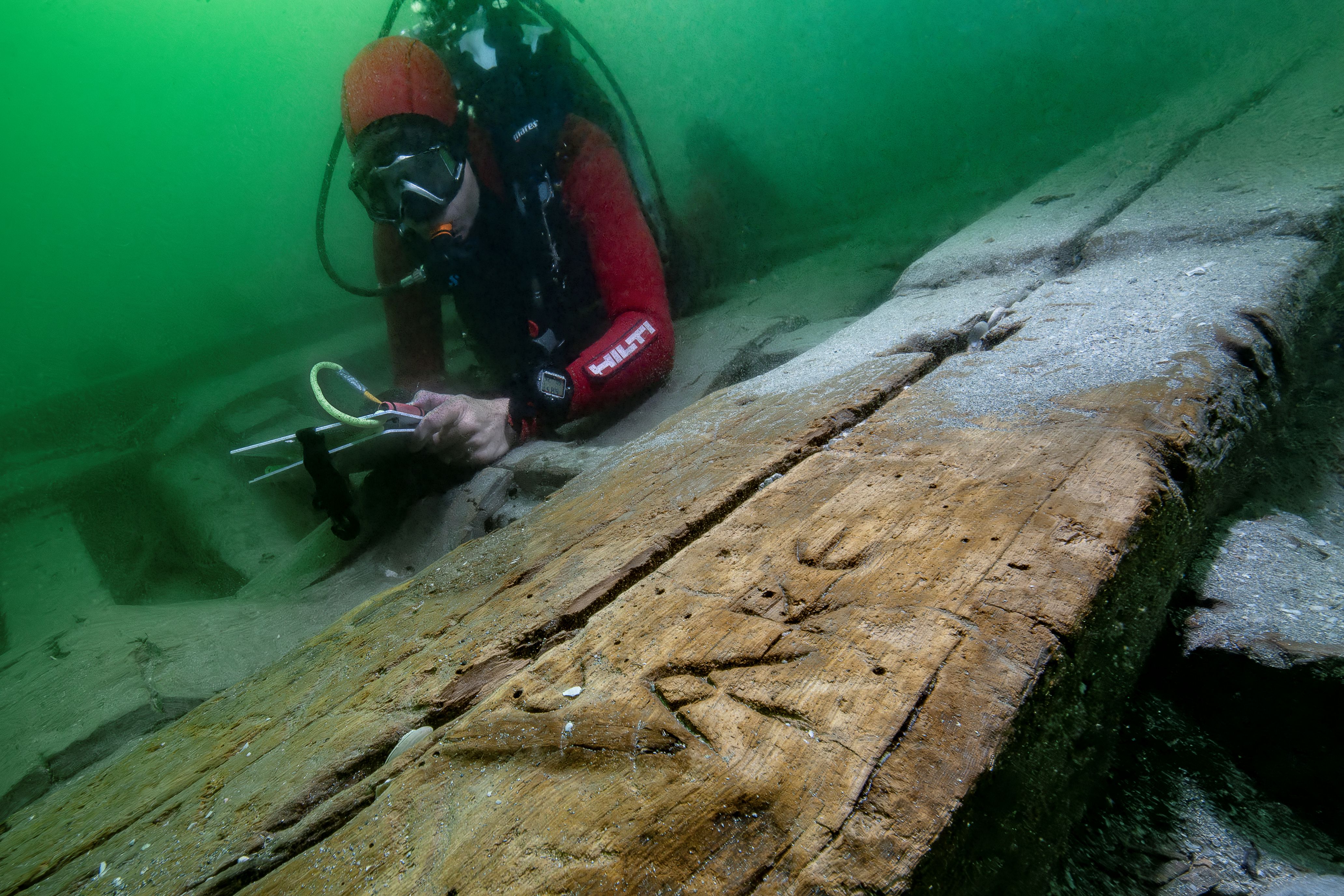 Underwater discovery of ancient pleasure barge