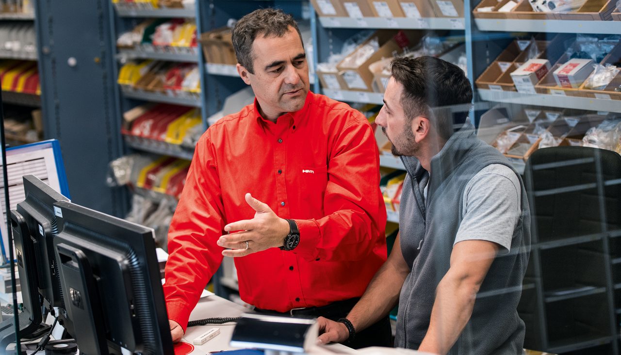 specialist, consultant, training, software, warehouse manager, implementation