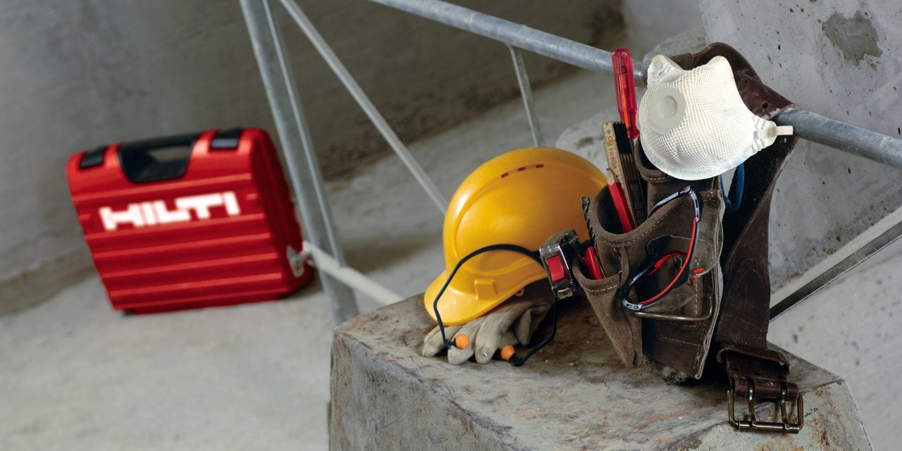 Toolbelt, Toolbox Toolbelt with safety equipment, Helmet, Glasses, Gloves, Earplugs, Dust Mask,