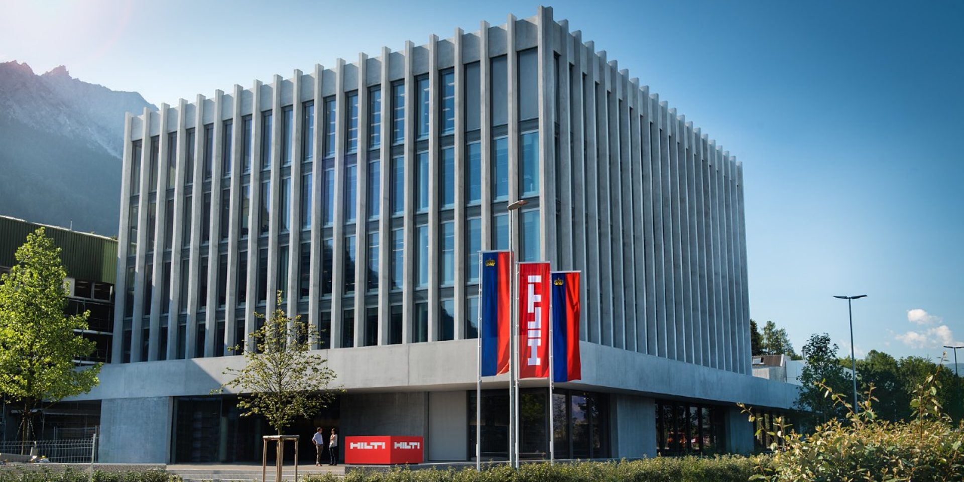 HILTI GROUP’S POSITIVE MOMENTUM CONTINUES